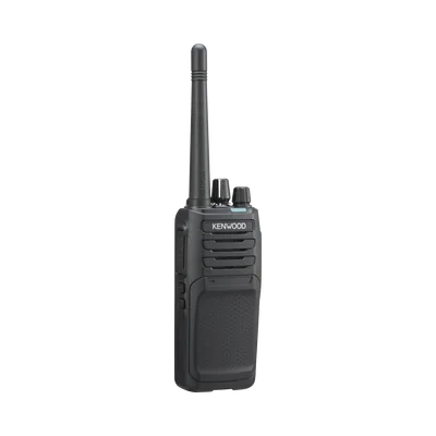 Radio portátil UHF 400-470 MHz, Digital NXDN-Analógico, 5 Watts, 64 Canales, Roaming, Encriptación, GPS*, Inc. antena, batería, cargador y clip